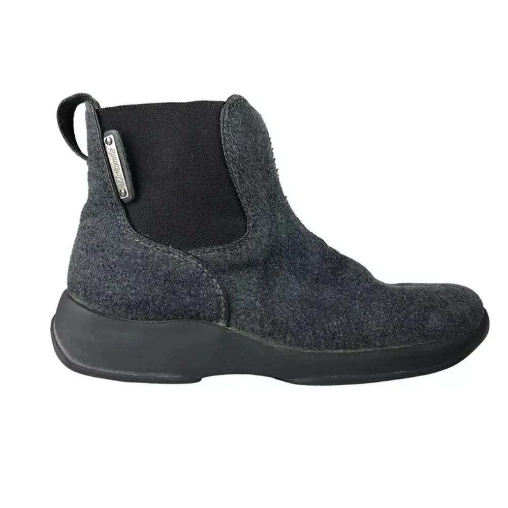 Dolomite Womens Gray Round Toe Pull On Ankle Winter Chelsea Boots Size US 8‎
